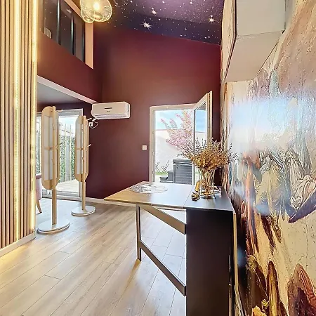 Parenthese Romantique Avec Jacuzzi Vakantiehuis Gradignan