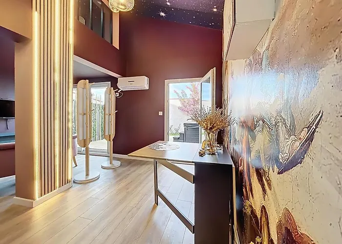 Parenthese Romantique Avec Jacuzzi Vakantiehuis Gradignan